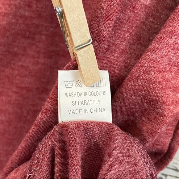 NWT Women’s Sz-M Super Lightweight Top w/9 Cute Faux Buttons, Everyday Casual - Picture 9 of 10